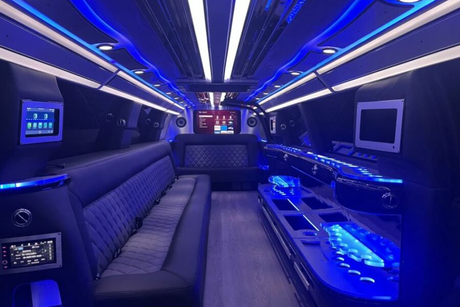 Limousine Rental in Dubai