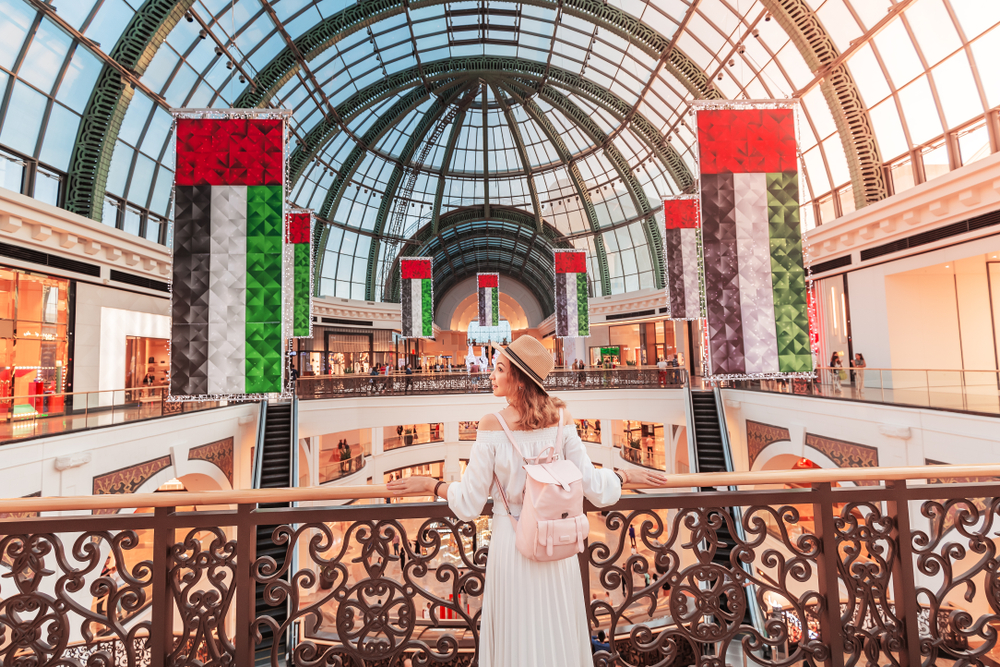 What to Wear in Dubai Dress Code for Tourists & Outfits to Wear - Things to Wear in Dubai Malls