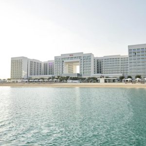 Best All-Inclusive Hotels in Dubai - Hotel Riu Dubai