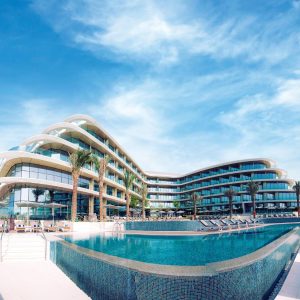 Best All-Inclusive Hotels in Dubai - JA Lake View Hotel Dubai