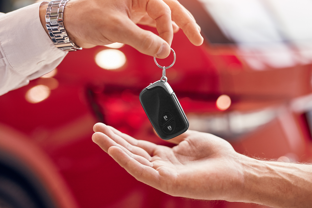 Rent a Car in Dubai - 5 Tips to Know Before Renting a Car in Dubai