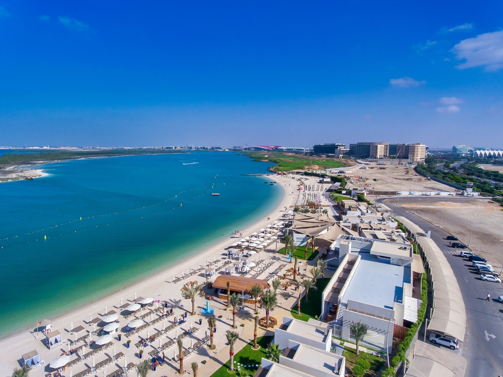 Travel to Abu Dhabi Complete Guide for a Day Trip - Abu Dhabi Yas Island