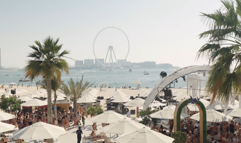 Zero Gravity Dubai - 10 Best Beach Clubs in Dubai