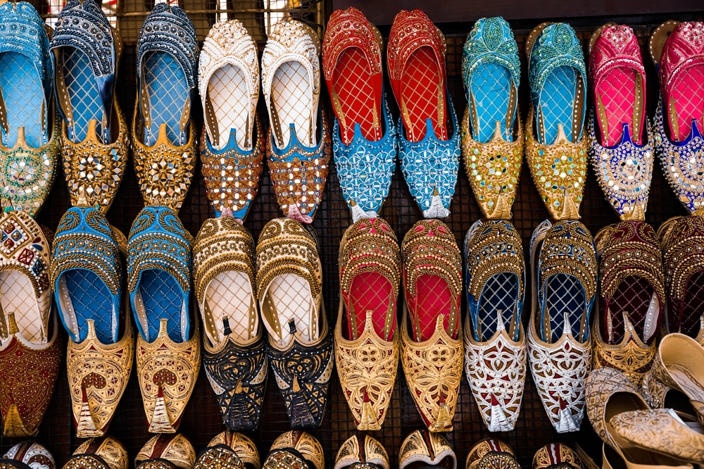 best things to buy in Dubai - Traditional arab shoes